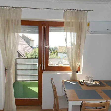 Διαμέρισμα In - Balaton 50626 Badacsony