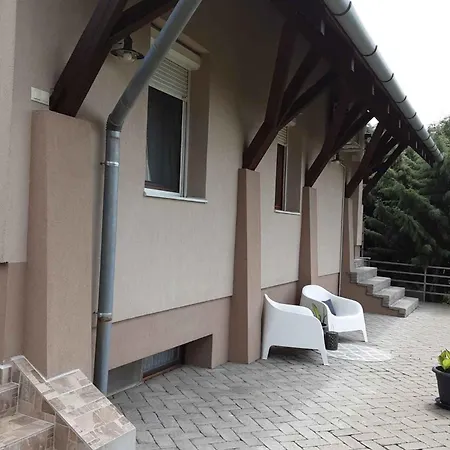 Apartman In - Balaton 50626 Badacsony